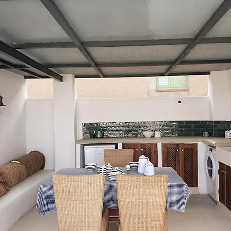 Casa Blanca, Acequias, Lecrin Valley, *